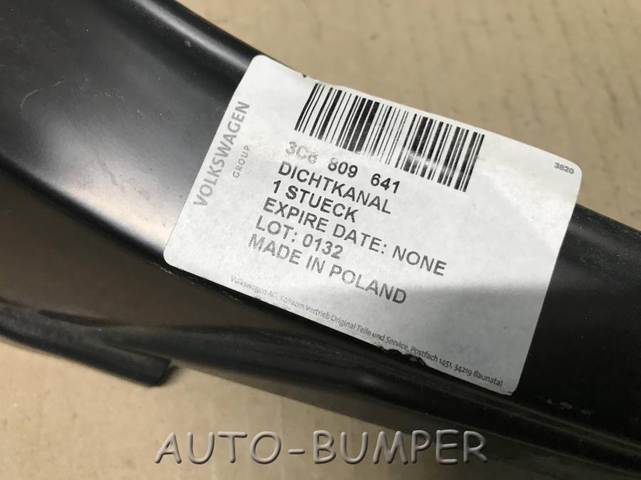 VW Passat CC 2008- Жолоб водоотводящий задний 3C8809641