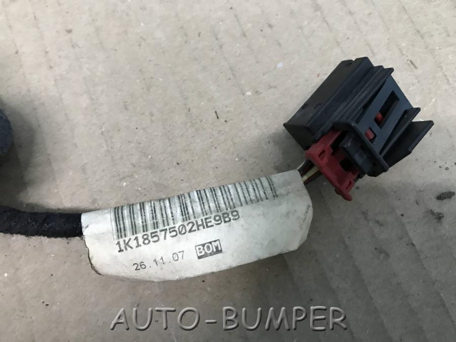 VW Golf 5 2004- Зеркало правое  1K5857934 1K1857502HE9B9