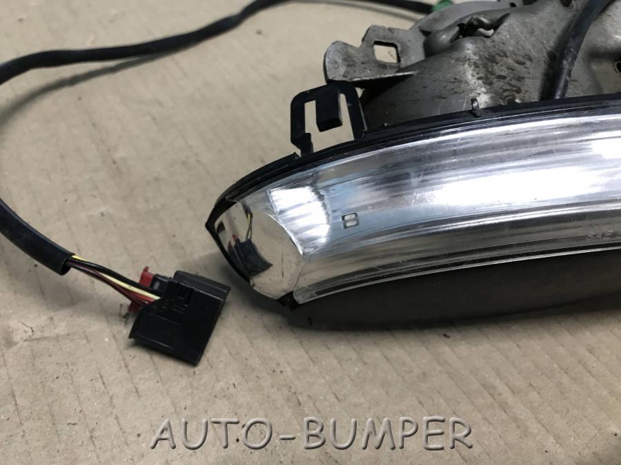Volkswagen Jetta 5 2006-2011 Зеркало правое  1K5857934, 1K1857502HE9B9, 1K1857508BG9B9