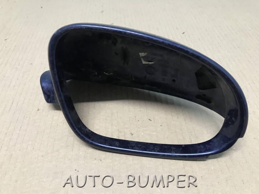 VW Golf Plus 2005- Накладка зеркала правого 1K0857538GRU 1K0857538