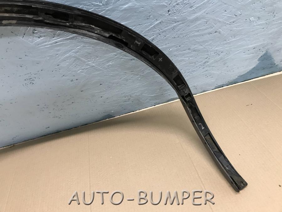 VW Touareg 2010- Накладка заднего крыла правая 7P6854820B 7P6854820B9B9