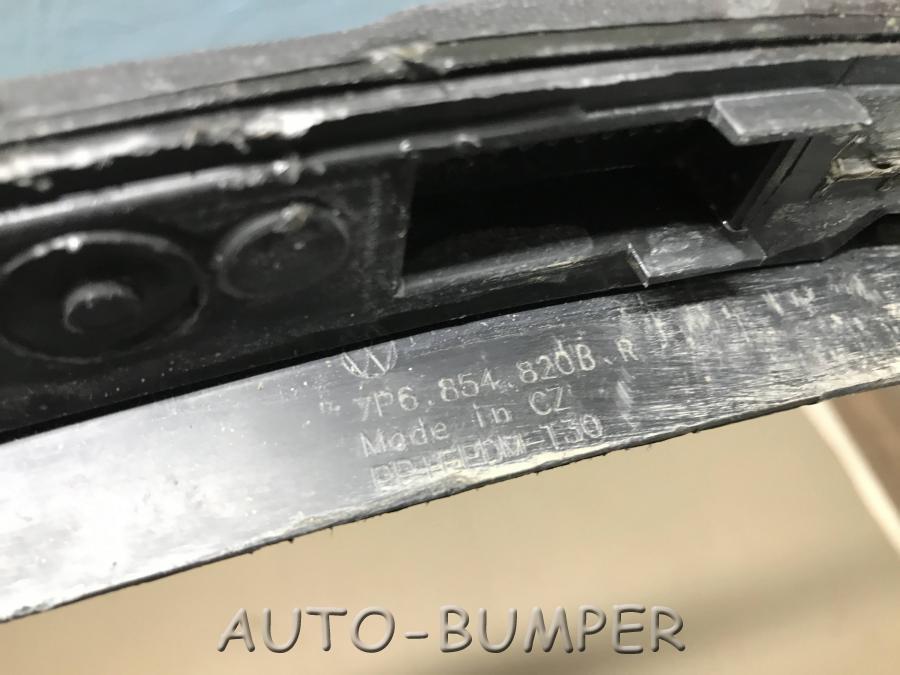 VW Touareg 2010- Накладка заднего крыла правая 7P6854820B 7P6854820B9B9