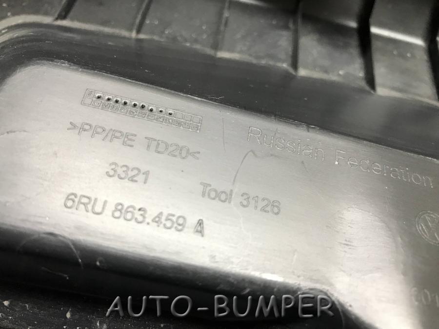 Накладка задней панели багажника 6RU863459A