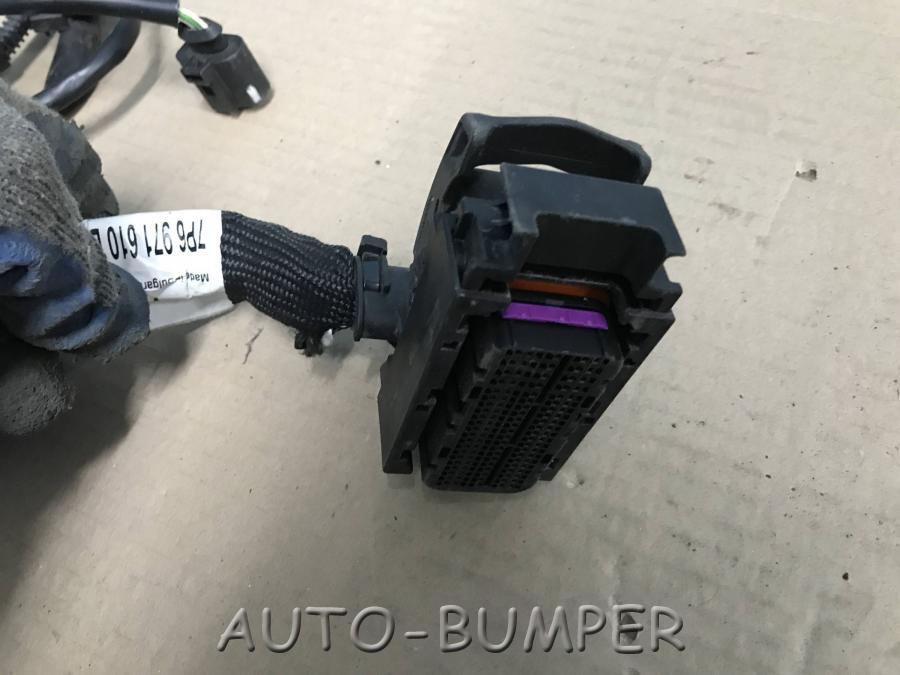 VW Touareg 2010- Жгут проводки подкапотной  7P6971610BD