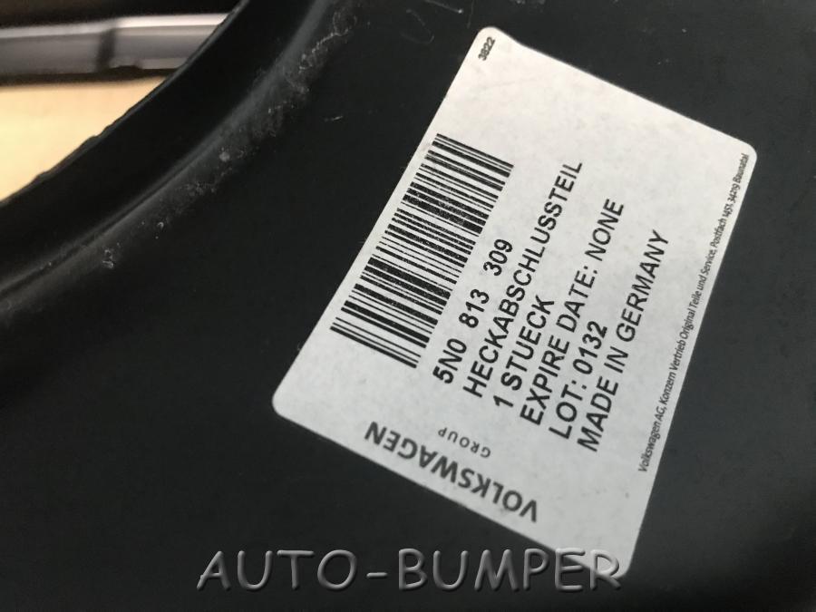 VW Tiguan 2007- Панель задняя  5N0813309