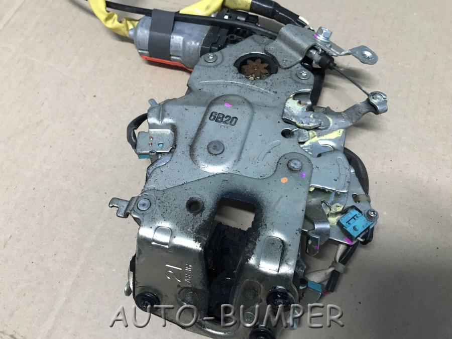 Toyota Isis Замок багажника 412320-10080 41232010080
