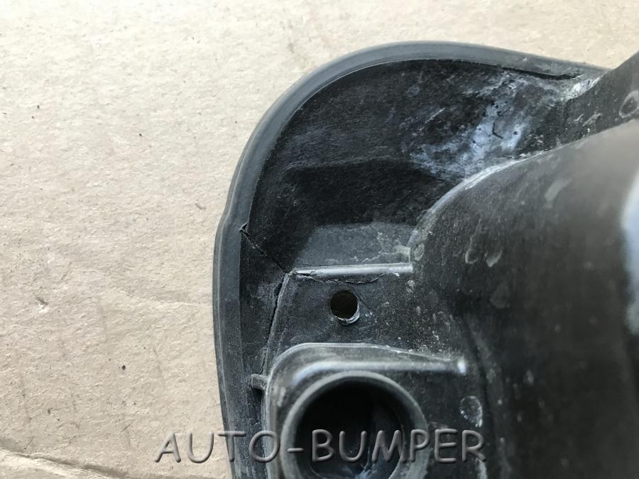 VW Touareg NF 2010- Кронштейн лючка бензобака  7P6809857