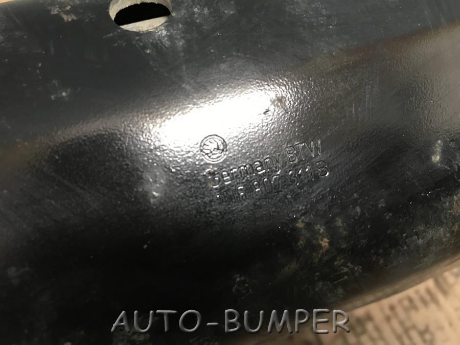 Усилитель заднего бампера  1U6807311B