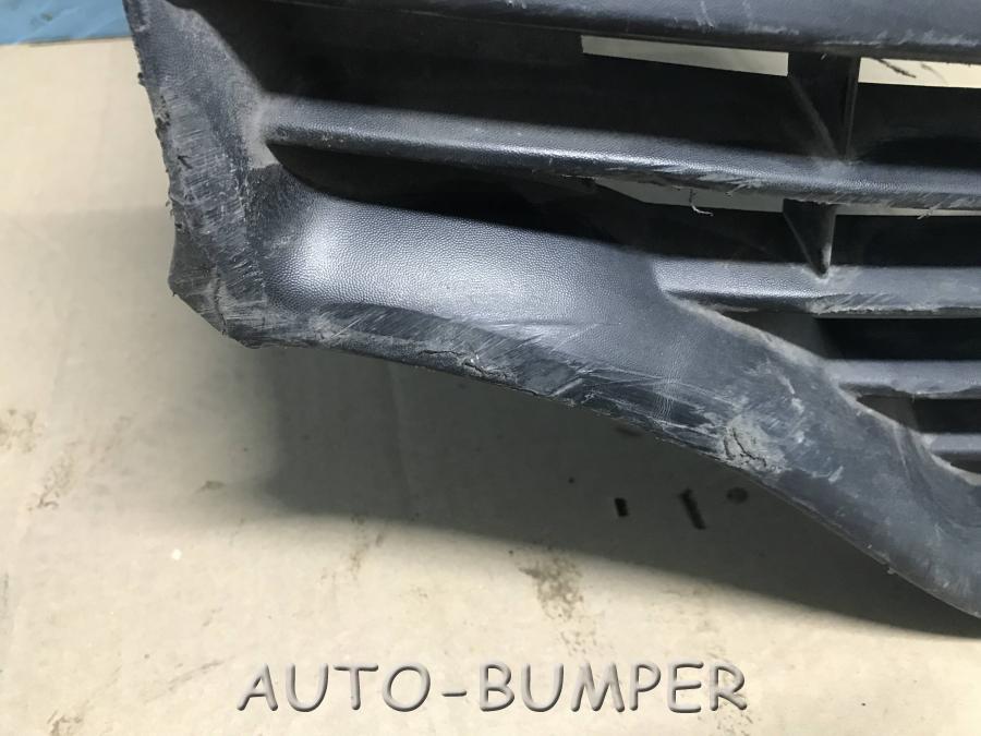 Renault Logan Решётка радиатора 623107605RC