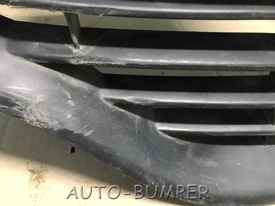 Renault Logan Решётка радиатора 623107605RC