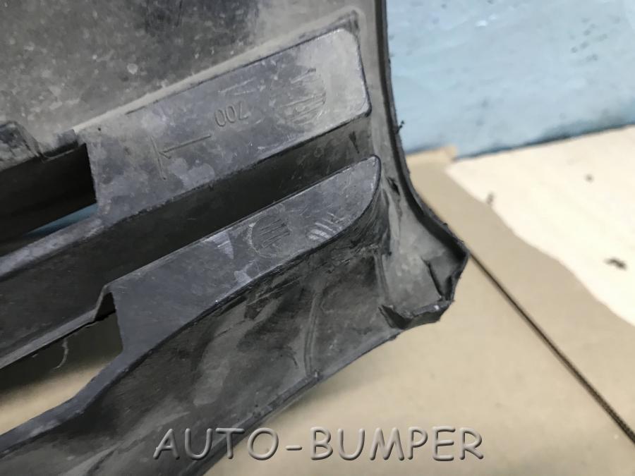 Renault Logan Решётка радиатора 623107605RC
