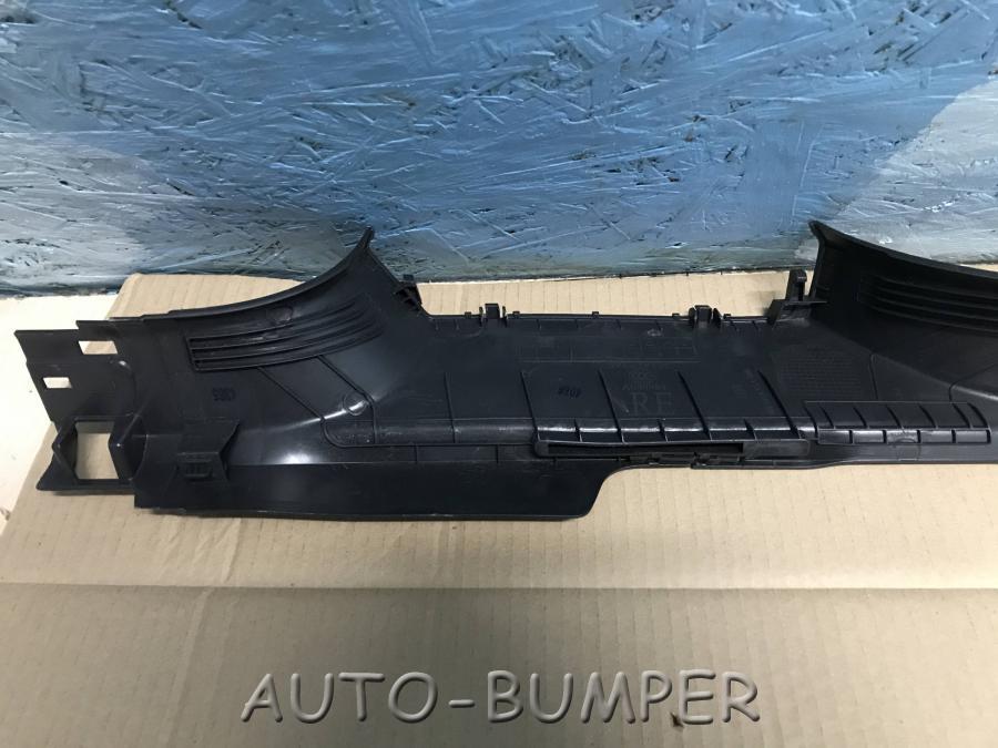 VW Tiguan 2 Накладка порога передняя правая  5NA853370