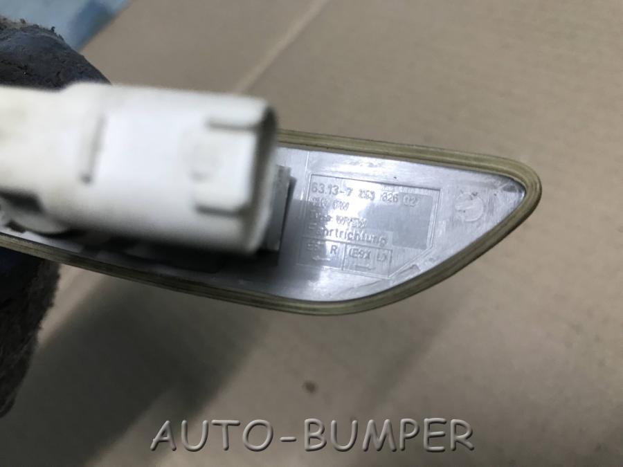 BMW3 E90/E91 2005- Повторитель на крыло левый 6313725332602