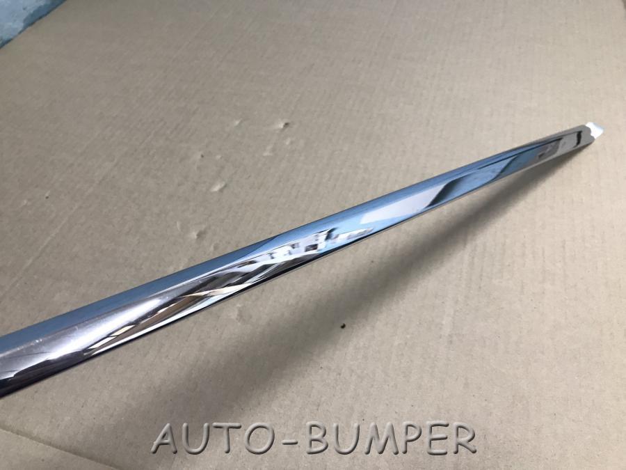 Volkswagen Passat B6 2006- Молдинг двери передней левой 3C0853515A 2ZZ