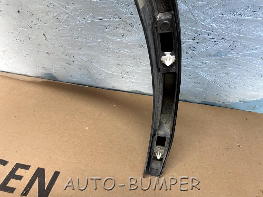 VW Touareg 2010- Накладка крыла задняя левая  7P6854819B