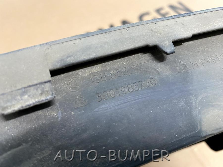 Skoda Octavia A5 Решётка переднего бампера 1ZU853677 1Z0853677C