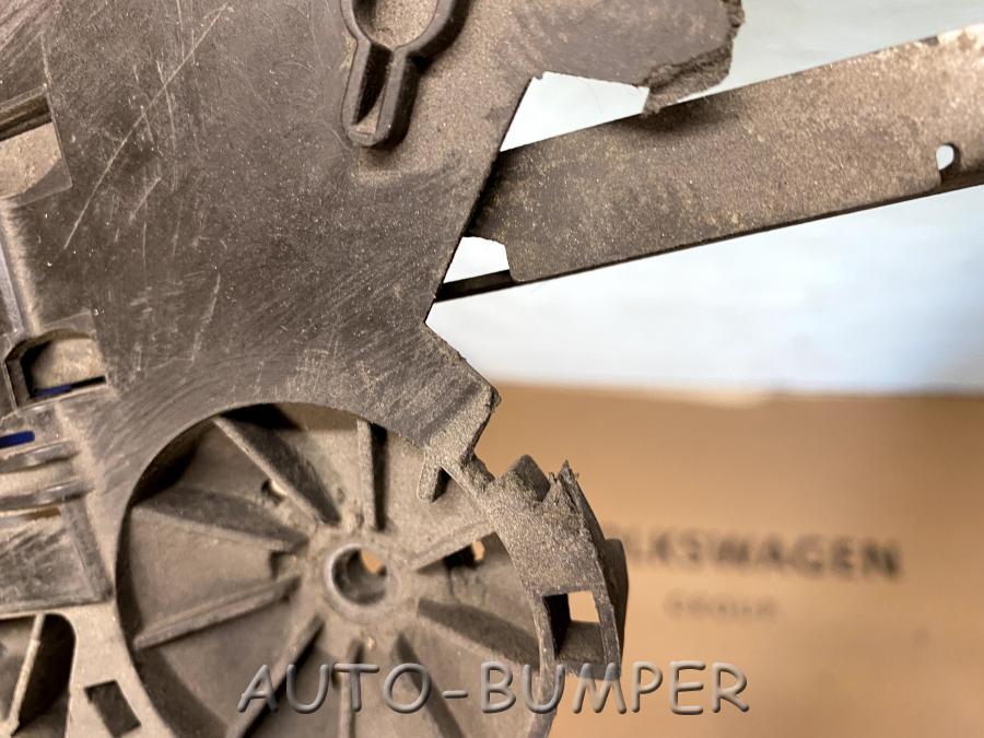 Skoda Octavia A5 Кронштейн фары правый 170352-01 17035201