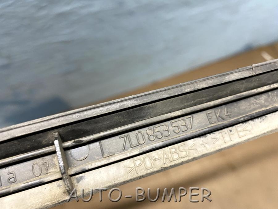 VW Touareg 2002- Накладка порога левая (внутренняя)  7L0853537