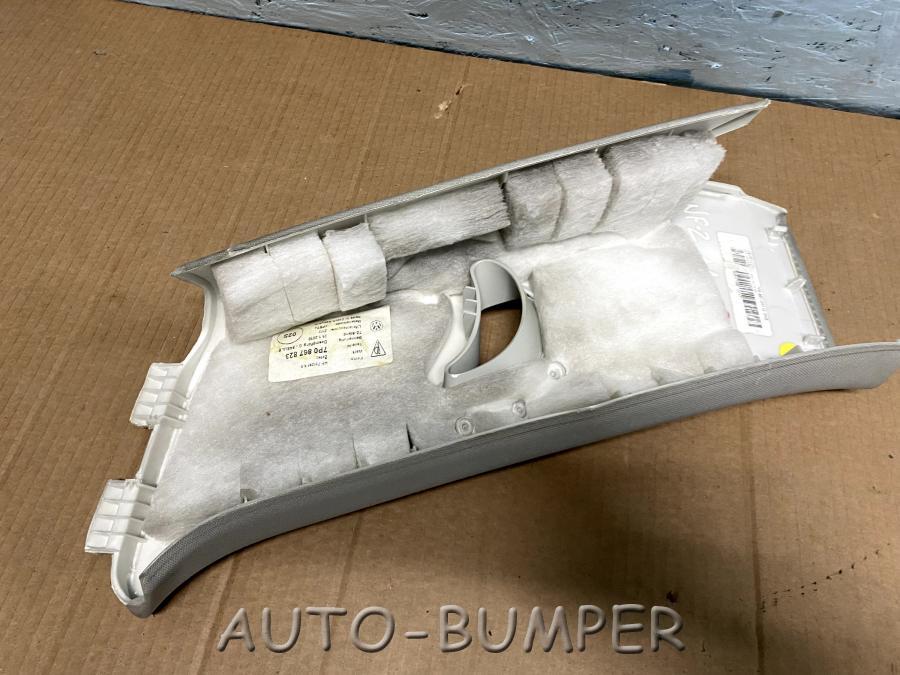 VW Touareg NF 2011- Обшивка задней стойки левая 7P6867241G 7P0867823