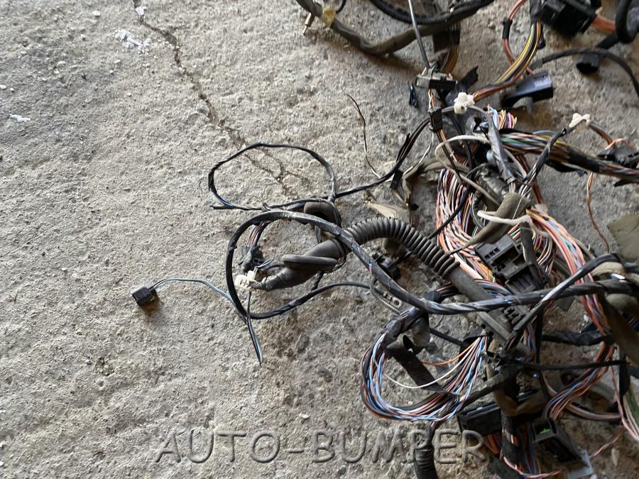 Renault Megane 2 2003- Проводка салонная  8200216720B 8200545988 8200712565