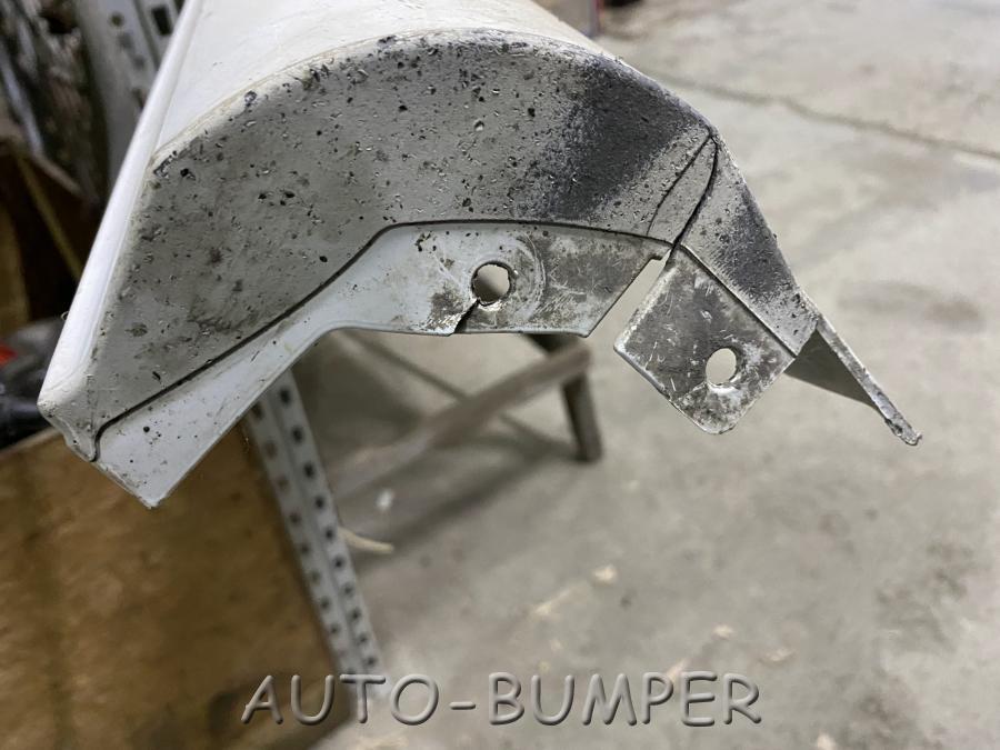 Mercedes Benz W204 2007- Накладка на левый порог A2046902540 