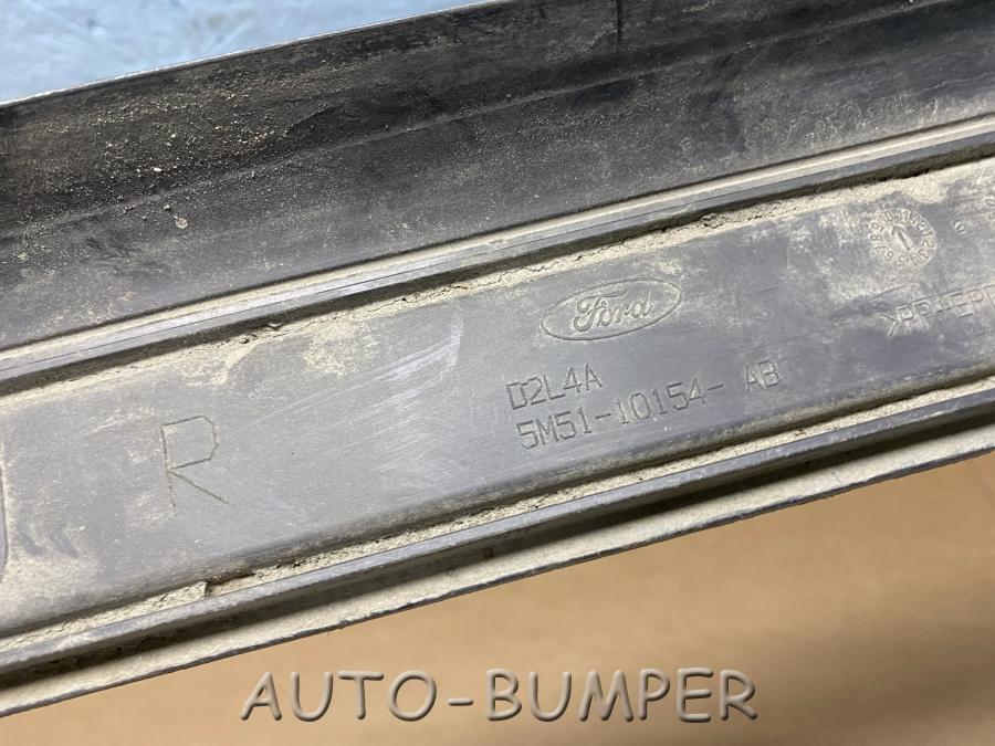 Ford Focus 2 2005-2011 Накладка порога правого 5M5110154AB, 1380593