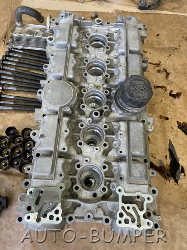 Volvo Головка блока цилиндров B5254T2 8251673 36050993