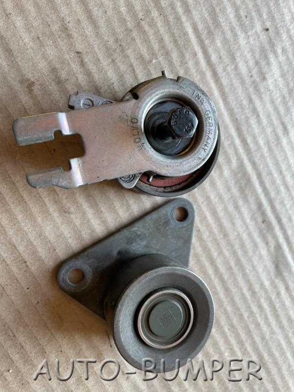 Volvo Ролик обводной B5254T2 31339542 8692561