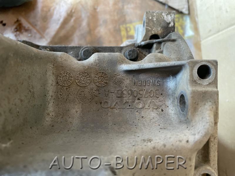 Volvo Поддон масляный 30750655A 8250478