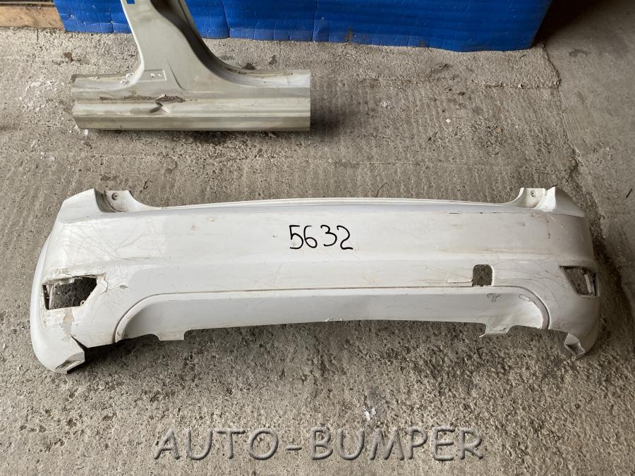 Ford Focus 2 Хэтчбэк 2008- Бампер задний  8M51A17906, 1500402