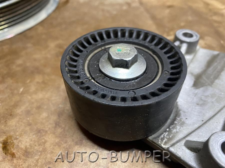 Volvo Ролик обводной B4204t11 31316107