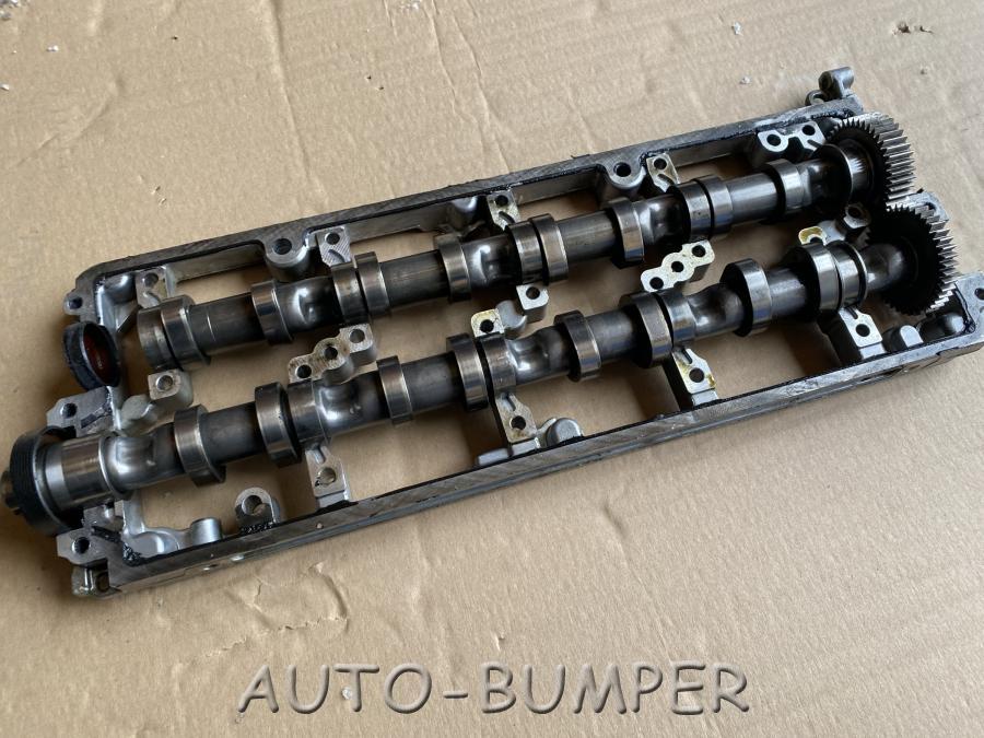 VW Amarok 2010- Распредвал впуск 03L109021E, 03L101E