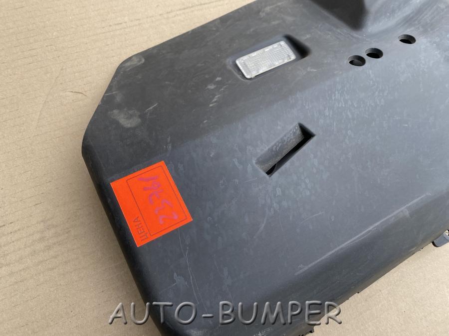 Porsche Cayenne 2002- Накладка на торпедо, нижняя  7L5815174C
