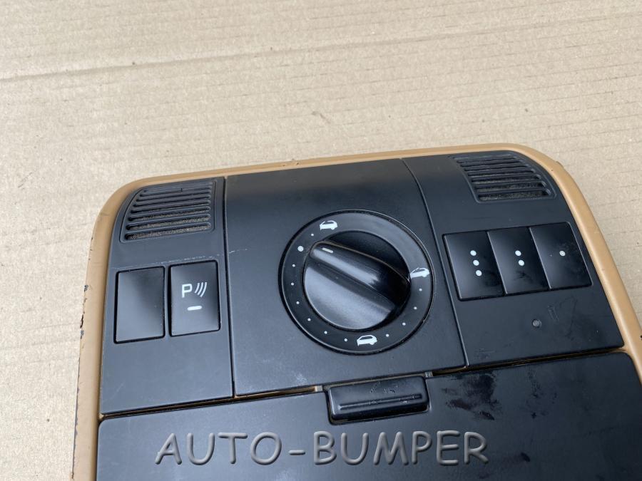 Porsche Cayenne 2002- Плафон салона в сборе с кнопками (Без блока)  7L5868403