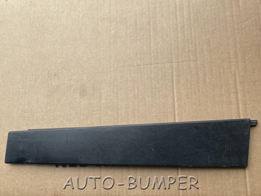 Ford Focus II 2008- Накладка рамки двери задней правой 4M51A254A40