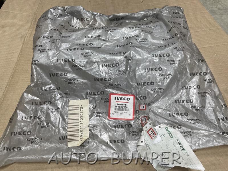 Iveco Stralis Карман обивки боковой левый 504062960