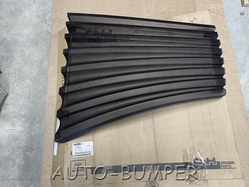 Case New Holland T8010 Решётка на капот 443120A3