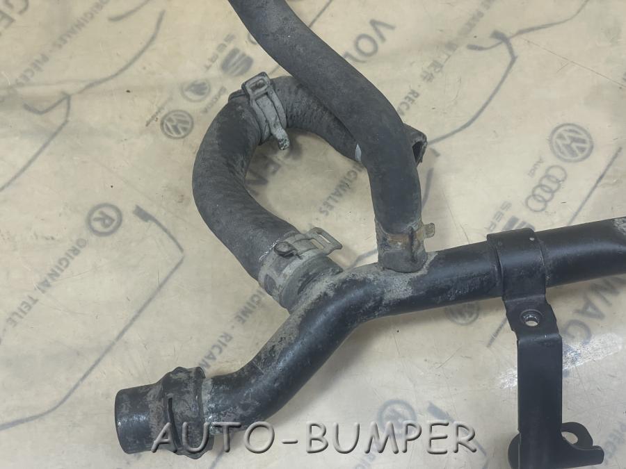 Audi A4 2001- Трубопровод системы охлаждения 06B121065AA