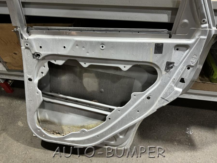 Ford Focus 2 2008- Дверь задняя правая 1505778 1702402