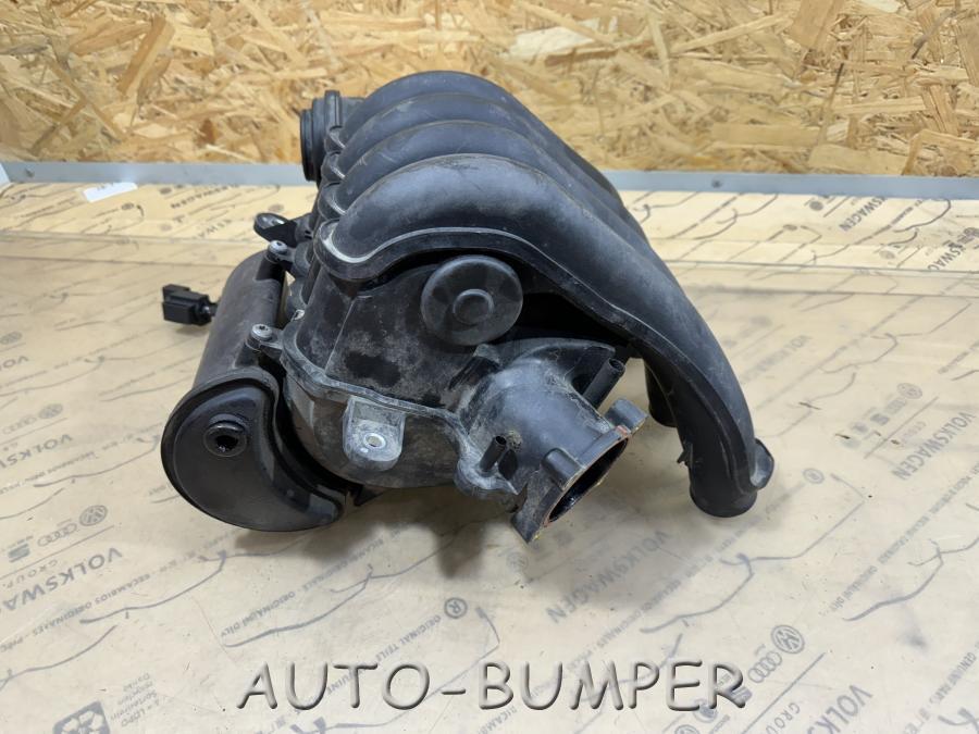 Audi A4 2001- Коллектор впускной 06B133210BJ, 06B133909