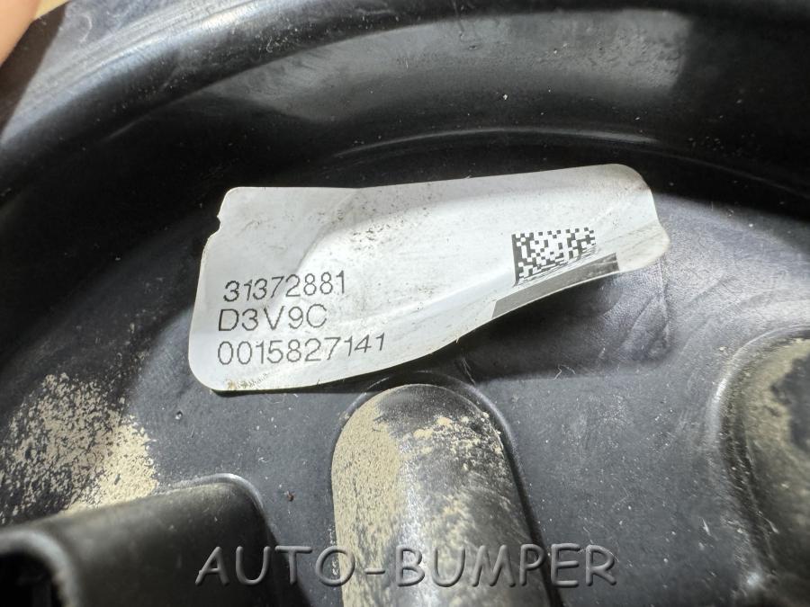 Volvo XC70 2011- Насос топливный 31372881
