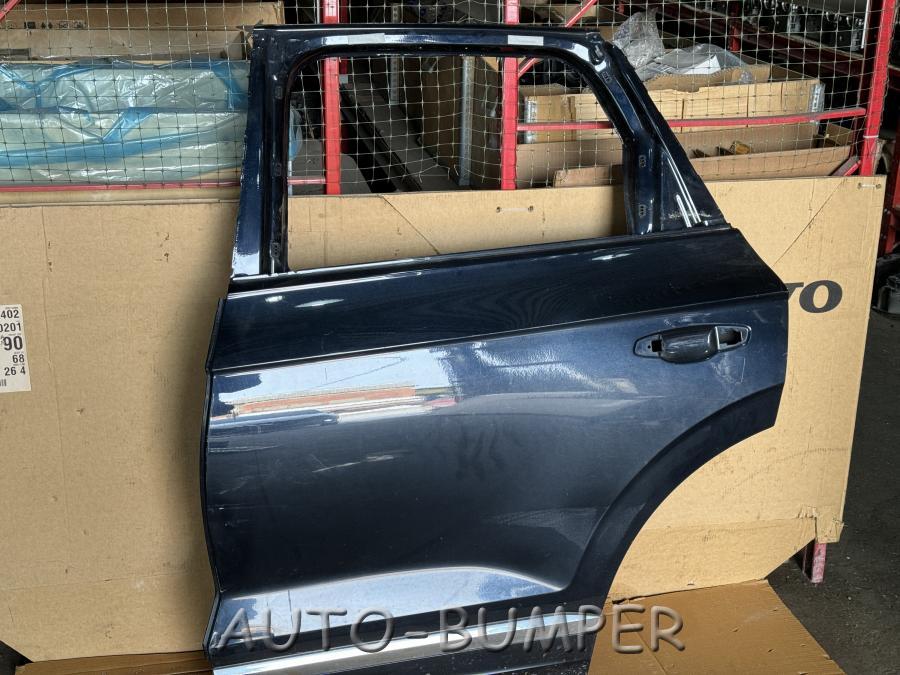 Volkswagen Touareg 2018- Дверь задняя левая 760833311A