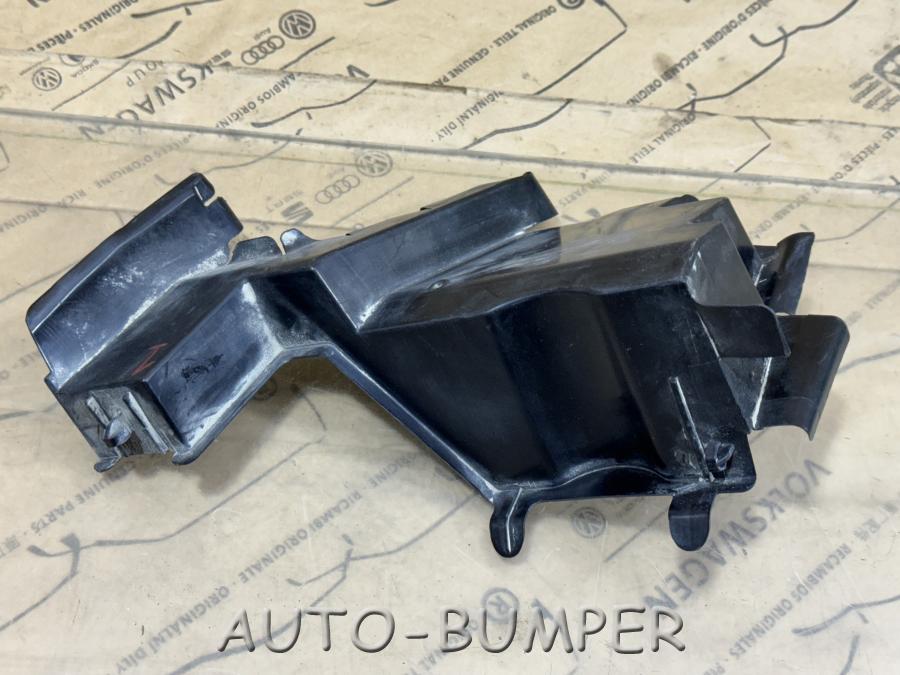 Toyota Harrier 2020- Защита радиатора передняя левая 16563-24030, 1656324030