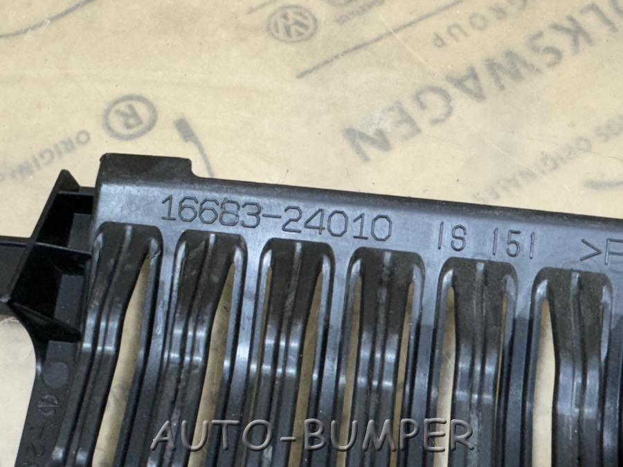 Toyota Harrier 2020- Накладка 16683-24010, 1668324010
