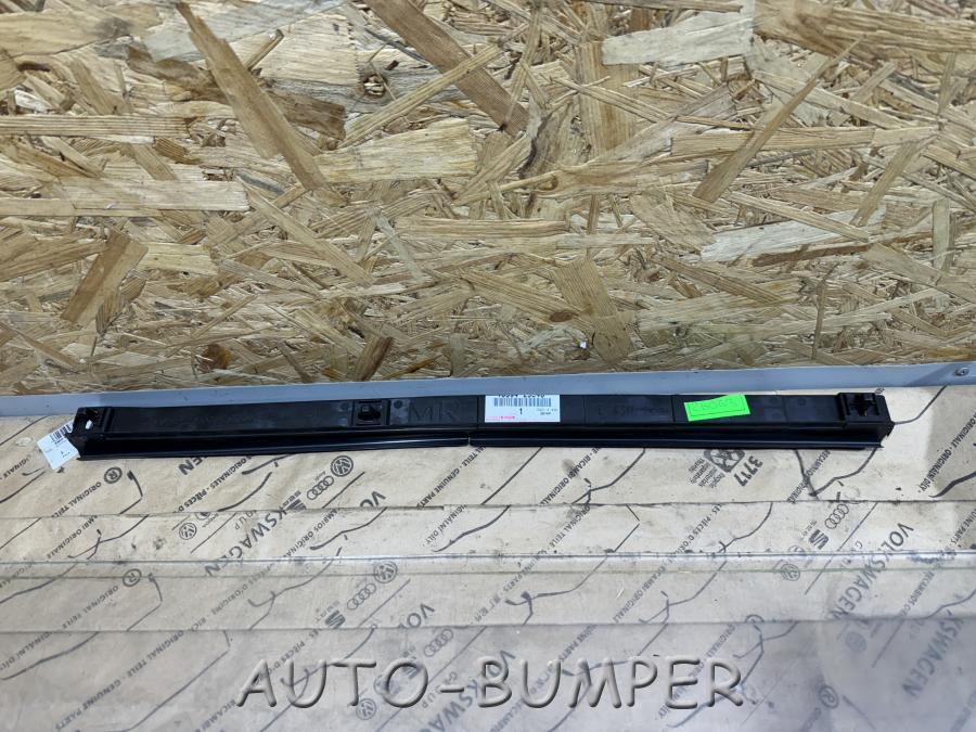 Toyota Harrier 2020- Планка радиатора 16594-25040, 1659425040
