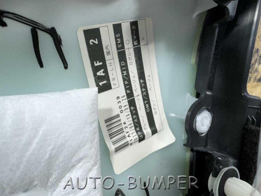 Toyota Venza 2020- Обшивка двери передняя левая 82156-48110, 67602-X1T11, 69278-X1T11