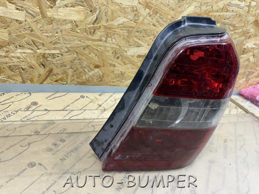 Toyota Kluger V Фонарь задний левый 8155048030