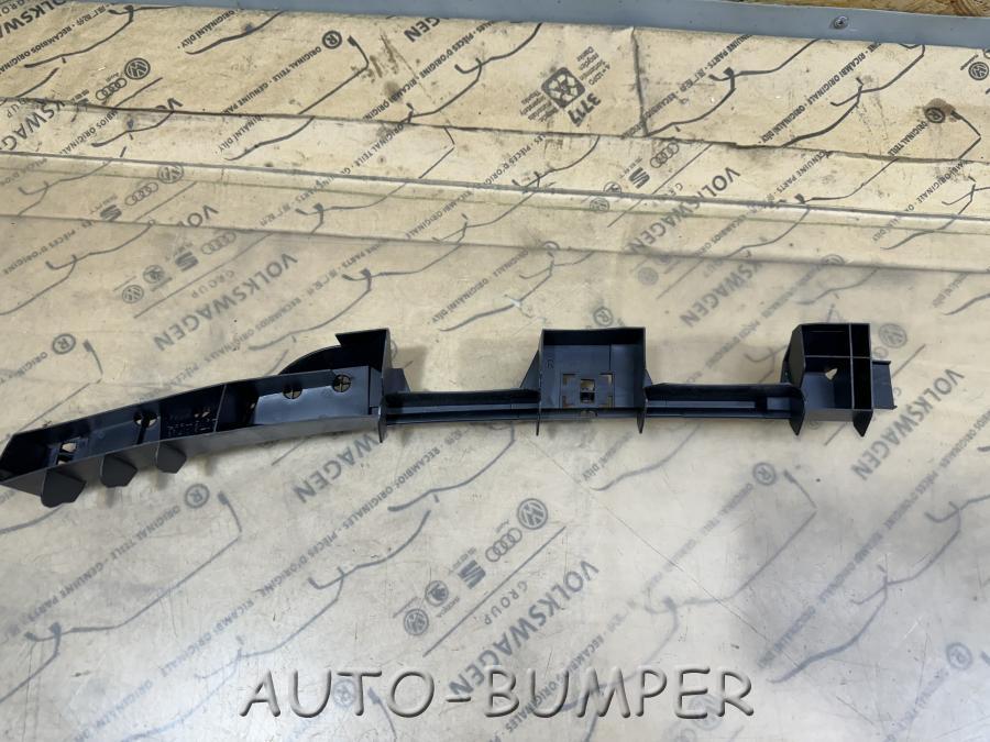 Toyota Kluger V Направляющая передняя правая 66413-48070