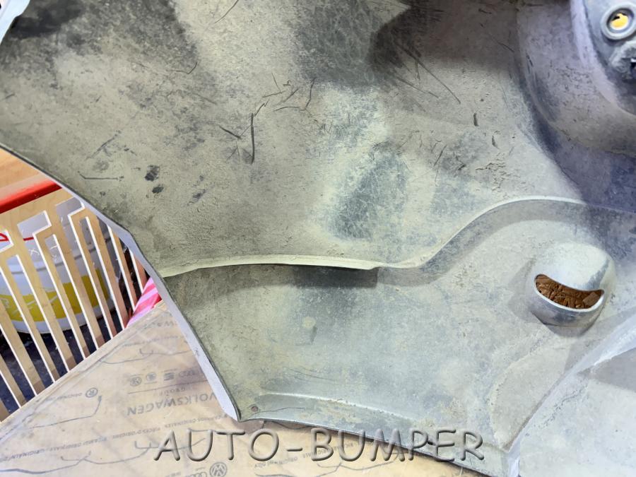 Renault Sandero 2009- Бампер задний 8200911893 8200735456