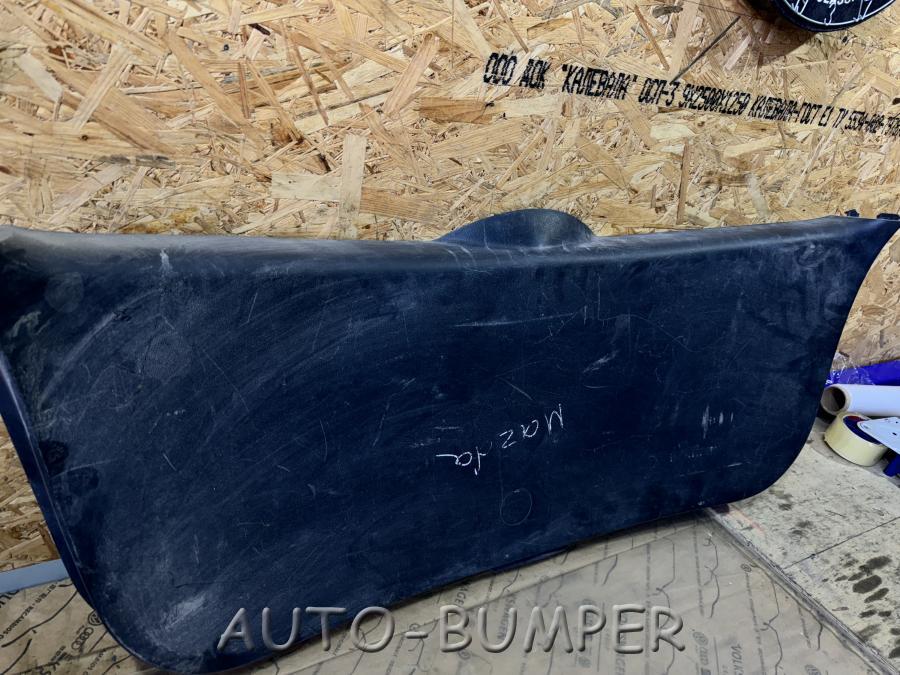 Mazda CX7 2007- Панель обшивки крышки багажника EG2168960